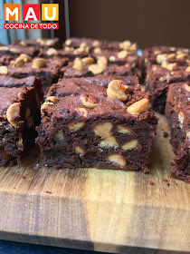 mau cocina de todo receta brownies con chispas de peanut buter crema de cacahuate