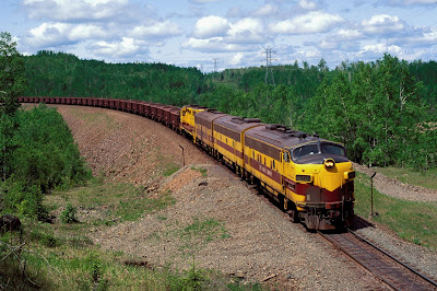 Imágenes y Fotografías de Trenes, Locomotoras y Caballos de Hierro