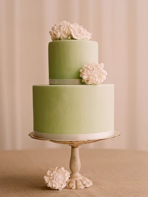 Por Candy and Cake en image via Bella Weddings Events 