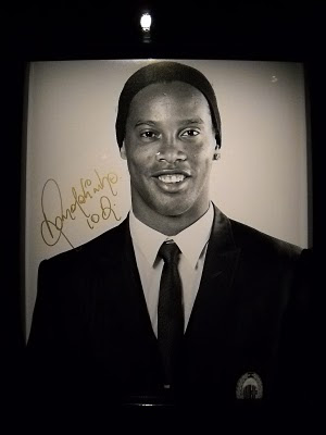 ronaldinho autograph