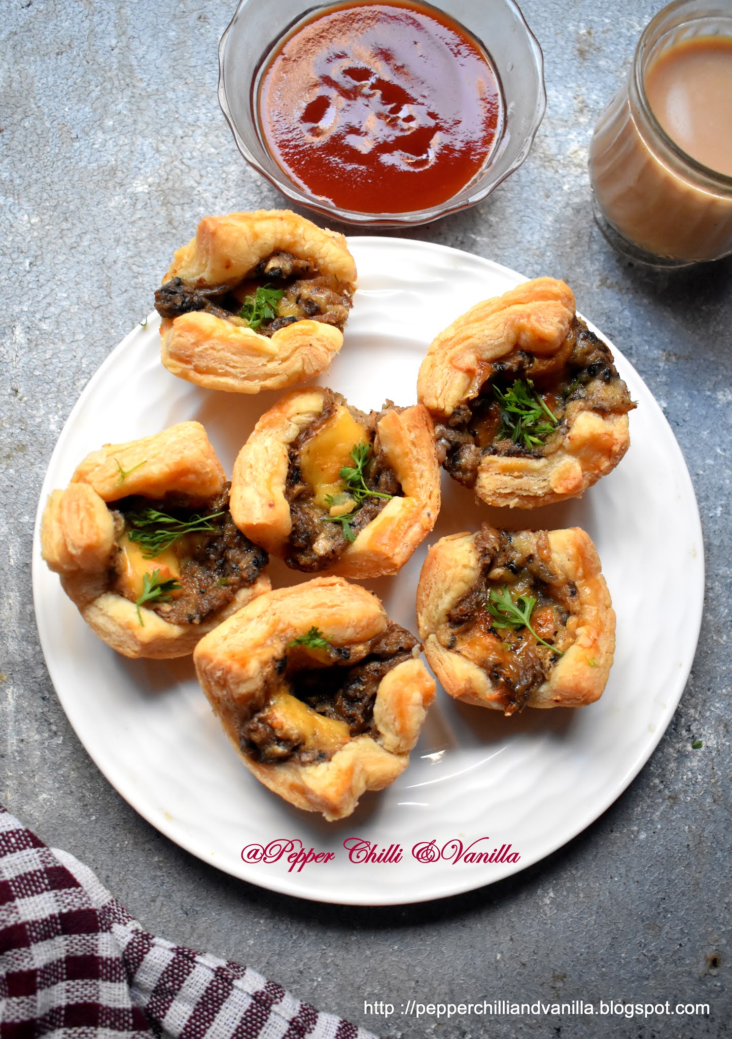 mushroom cheese puffs