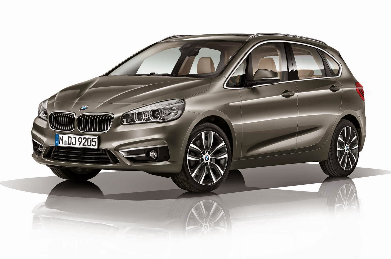 2016 BMW 218d Active Tourer Concept