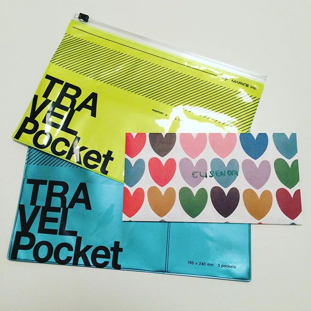 travel-pocket-plastico-colores-regalo