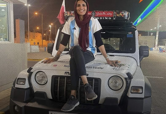 امرأة هندية تسافر من الهند الى قطر لحظور كأس العالم  و الغريب ان هذه المرأة لم تستعمل الطائرة و وصلت بسلام !