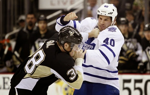 Zach Sill Toronto Maple Leafs v Pittsburgh IvGZNpFpAsMl