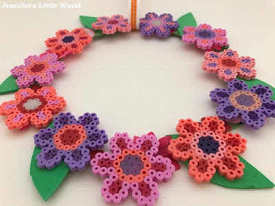 Hama bead simple spring flowers wreath craft