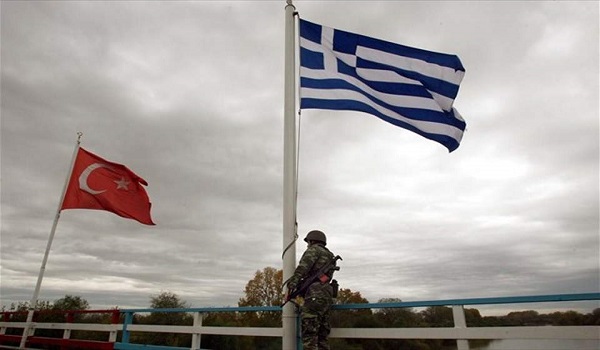 Προφυλακίστηκαν οι δύο Έλληνες στρατιωτικοί που συνελήφθησαν στον Έβρο   