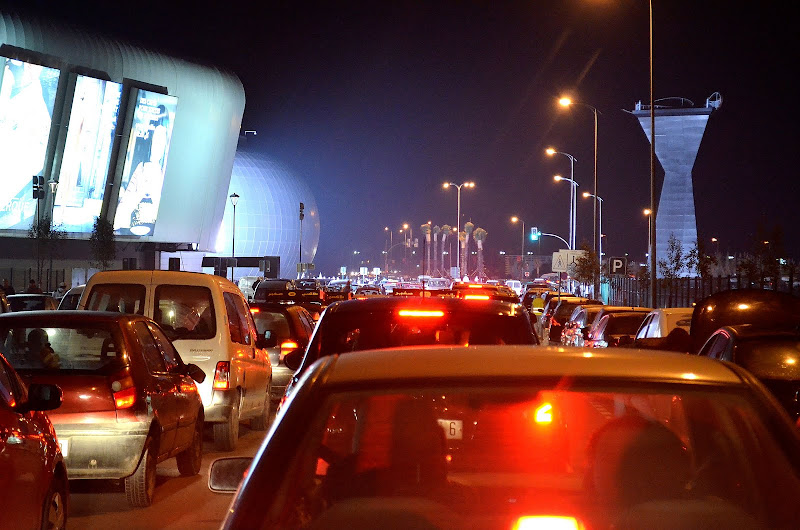 casablanca traffic neat the morocco mall