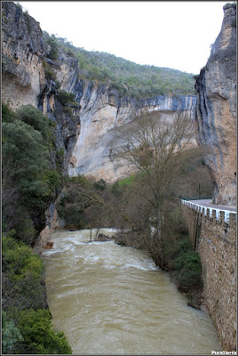 El Río Escabas entrando en la Hoz De Priego