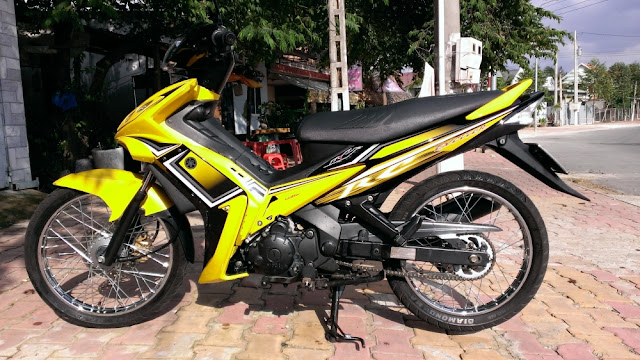 Sơn xe Exciter 2010 vàng đen cực đẹp