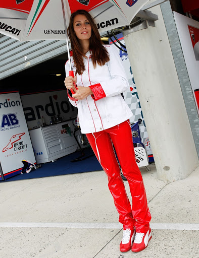 Paddock Girls MotoGP Le Mans 2012