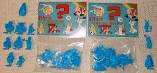 10 Kinds; 10 Personnages; Americana Chicle; Asterix; Asterix and the Romans; Asterix Devine Qui?; Asterix Guess Who?; Asterix Premiums; Collect All The 36 Different Kind; Collectionnez Les 36 Personages; Dargaud Editeur; Dogmatix; Fabrique a Taiwan; Getafix; Goscinny Et Uderzo; Gum Premiums; Hugh Walter; Hugh Walter's Blog; Made In Peru; Made In Taiwan; Menhir Deliveries; Menhir Stone; Neuilly 1978; Obelix; Olá Ice Cream; Olá Premiums; Plastic Toy Soldiers; Small Scale World; smallscaleworld.blogspot.com; Toy Soldiers;