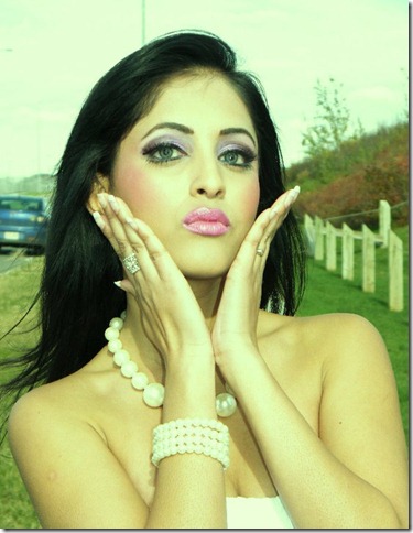 priya_banerjee_new_photoshoot_pic