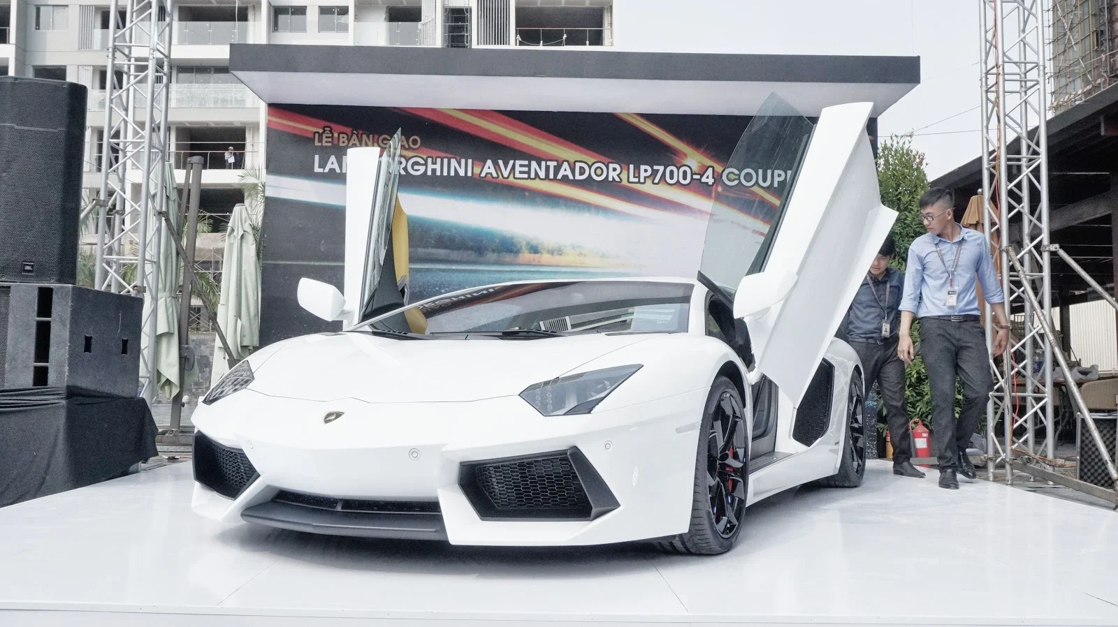 Siêu xe Lamborghini Aventador LP700-4