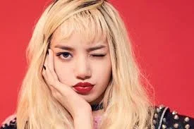 Lisa (Lalisa Manoban) Blackpink Personil