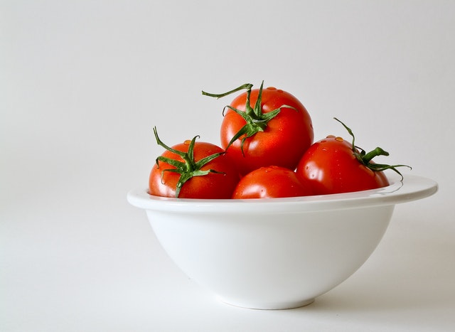 4 Tomato Face Packs That Are Bound To Make Your Skin Soft