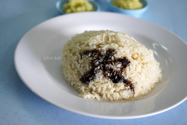 Hainanese-Chicken-Rice-Johor-Bahru