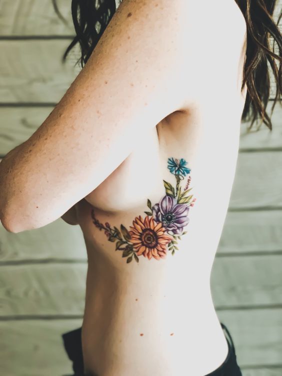 15 Attractive Side Tattoo Ideas For Girls