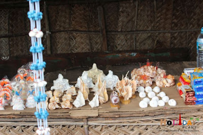 Sea shells and other products on sale in dhanushkodi