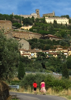 Walking on the road to Cortona, Tuscany, Italy