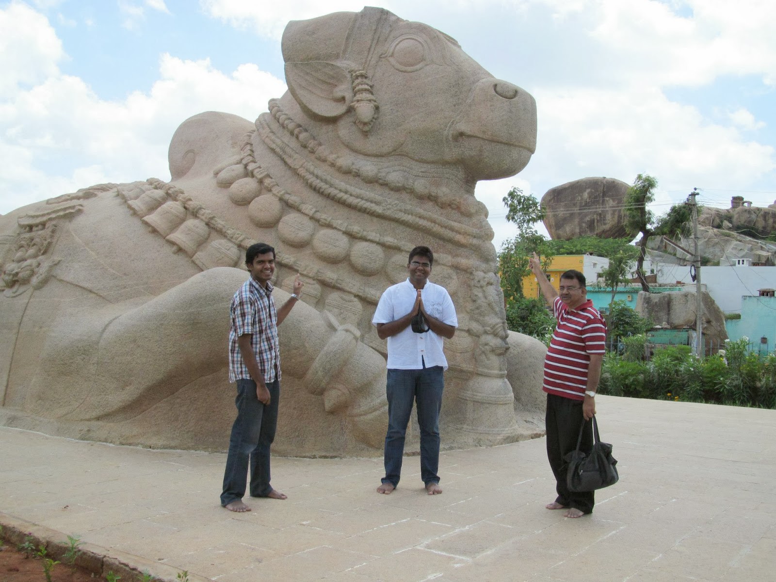 Philosopher's Stone: Trip to Lepakshi: Place where Jatayu fought Ravan