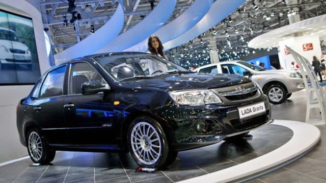 Xe ô tô nhập khẩu nguyên chiếc từ Nga vào nước ta có giá cao nhất