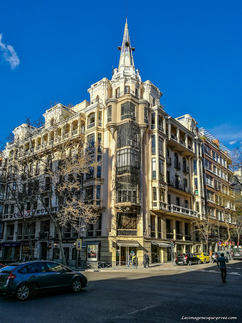 Los tejados de Madrid a vista de Zoom. Calle Alcalá (5), desde la Puerta de Alcalá a Goya