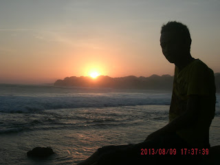 Sunset Di pantai Buyutan