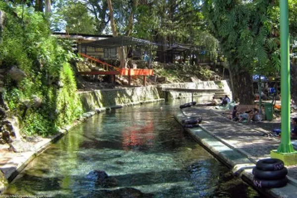 Daya Tarik Umbul Cokro Daya Tarik Umbul Cokro