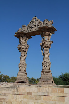 vadnagar kirti toran