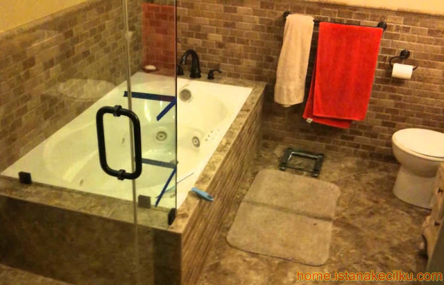 Natural Stone Placement in the Bathroom