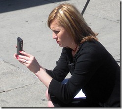 univision reporter takes her own pics