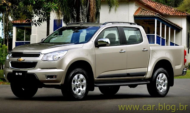 Nova Chevrolet S-10 2012 - teste quatro rodas