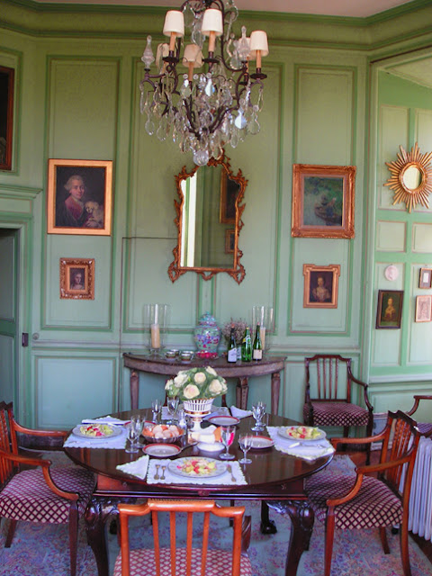 Green Dining Room Walls