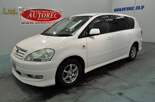 2003 Toyota Ipsum 240I for DRC