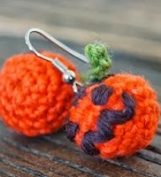 http://translate.googleusercontent.com/translate_c?depth=1&hl=es&rurl=translate.google.es&sl=en&tl=es&u=http://zoomsnoren.blogspot.dk/2013/10/halloween-pumpkin-earrings-diy-in.html&usg=ALkJrhh0t7cBseq2rq61QoT9PEo2vjNVzw