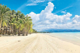  MENIKMATI PANTAI BORACAY YANG INDAH DAN MENAWAN