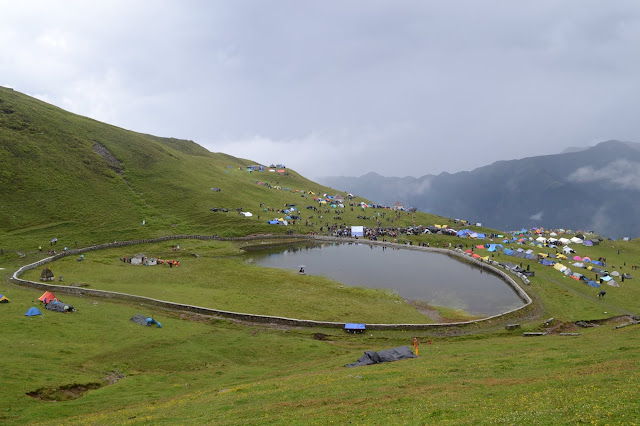 Roopkund lake image