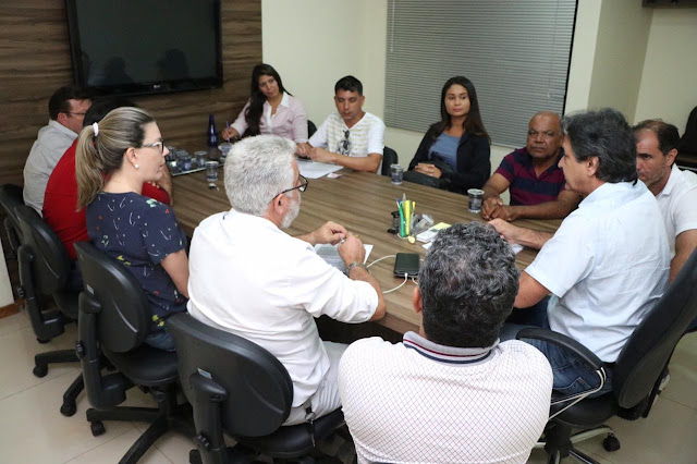 Servidores Públicos Municipais de Luís Eduardo Magalhães aprovam proposta oferecida pelo Executivo