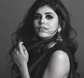  Dil Bechara Actress Images, Sanjana Sanghi Images, Sanjana Sanghi Pictures, Sanjana Sanghi Wallpapers