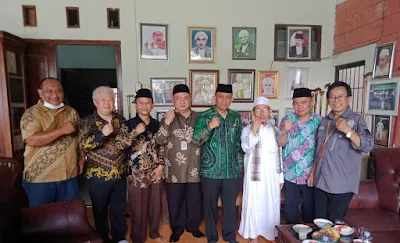 Kemenag Kota Bekasi Menggelar Acara Hari Santri  dan Tahun Toleransi Indonesia gelar Pameran UMKM Produk - Prodak Pesantren di Pondok Pesantren Yasfi