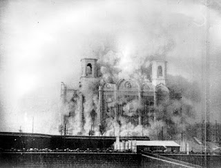 Demolición de la Catedral de Cristo Salvador de Moscú