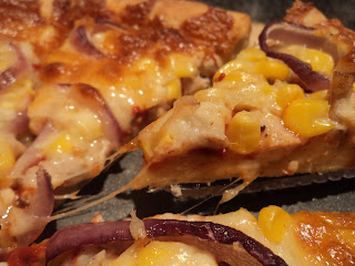 Simply Mama ♥: Hawaiian Chicken Pizza