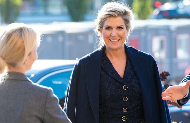 Queen Maxima wore an emilia metallic tweed jumpsuit by Costarellos. Queen Silvia wore red blazer and pant suit