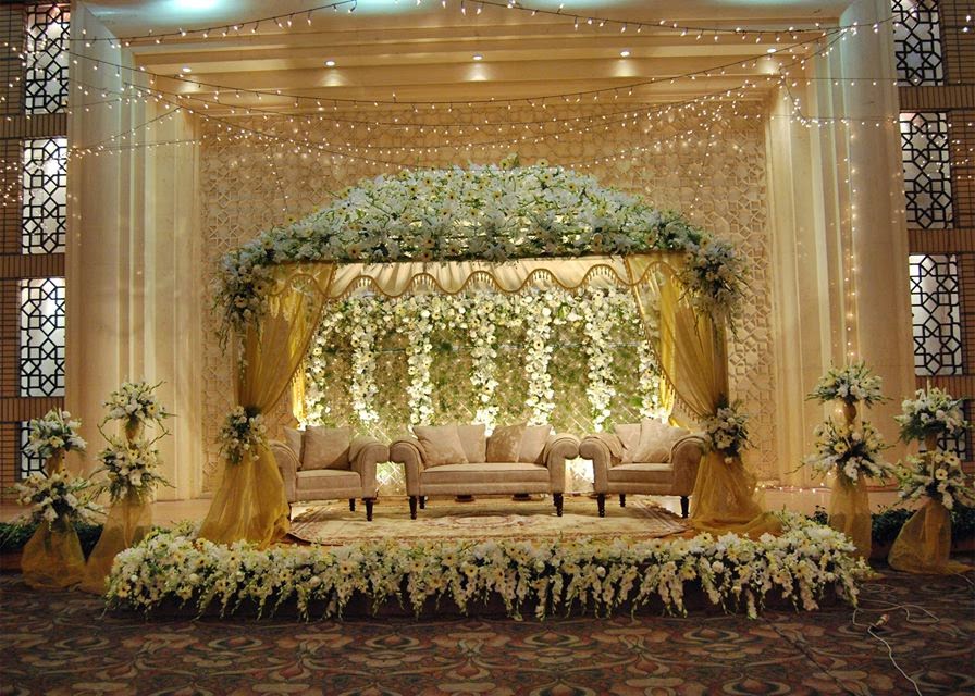 Wedding Stage Decoration Designs 6