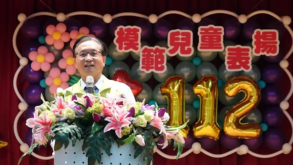 ▲彰化市長林世賢主持彰化市112年慶祝兒童節模範兒童表揚大會。（記者林明佑攝）