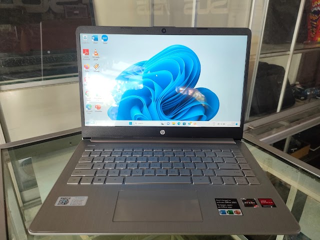Laptop HP-14 Ryzen 3 LikeNew