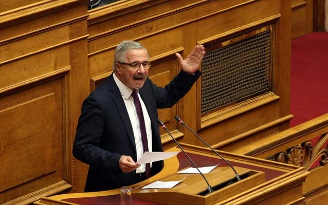 Γ. Μανιάτης: Μνημονιακός προϋπολογισμός, εσώκλειστη κυβέρνηση διχασμού, ηλικιακά νέος αλλά πολιτικά γερασμένος Πρωθυπουργός