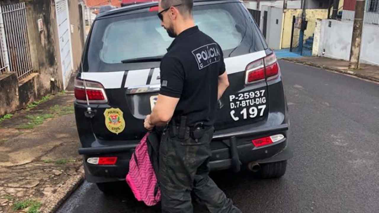 Idoso armazenava pornografia infantil e foi preso na Vila Maria em Botucatu
