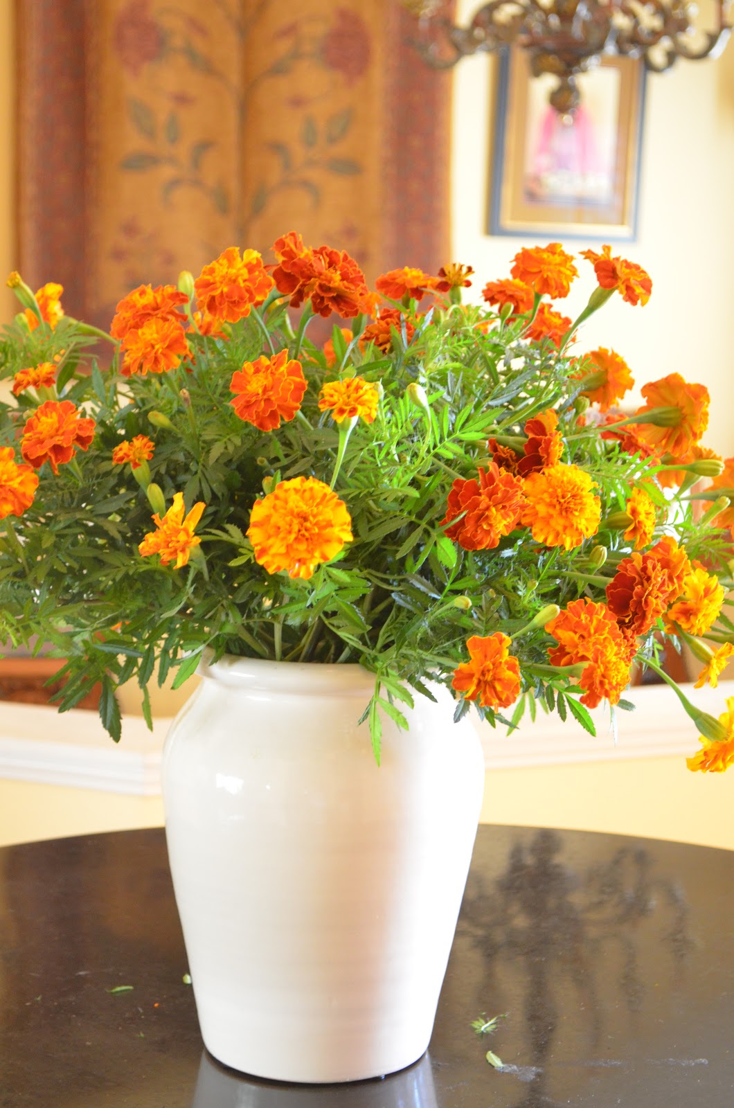 Entertaining From an Ethnic Indian Kitchen: Designing with marigolds